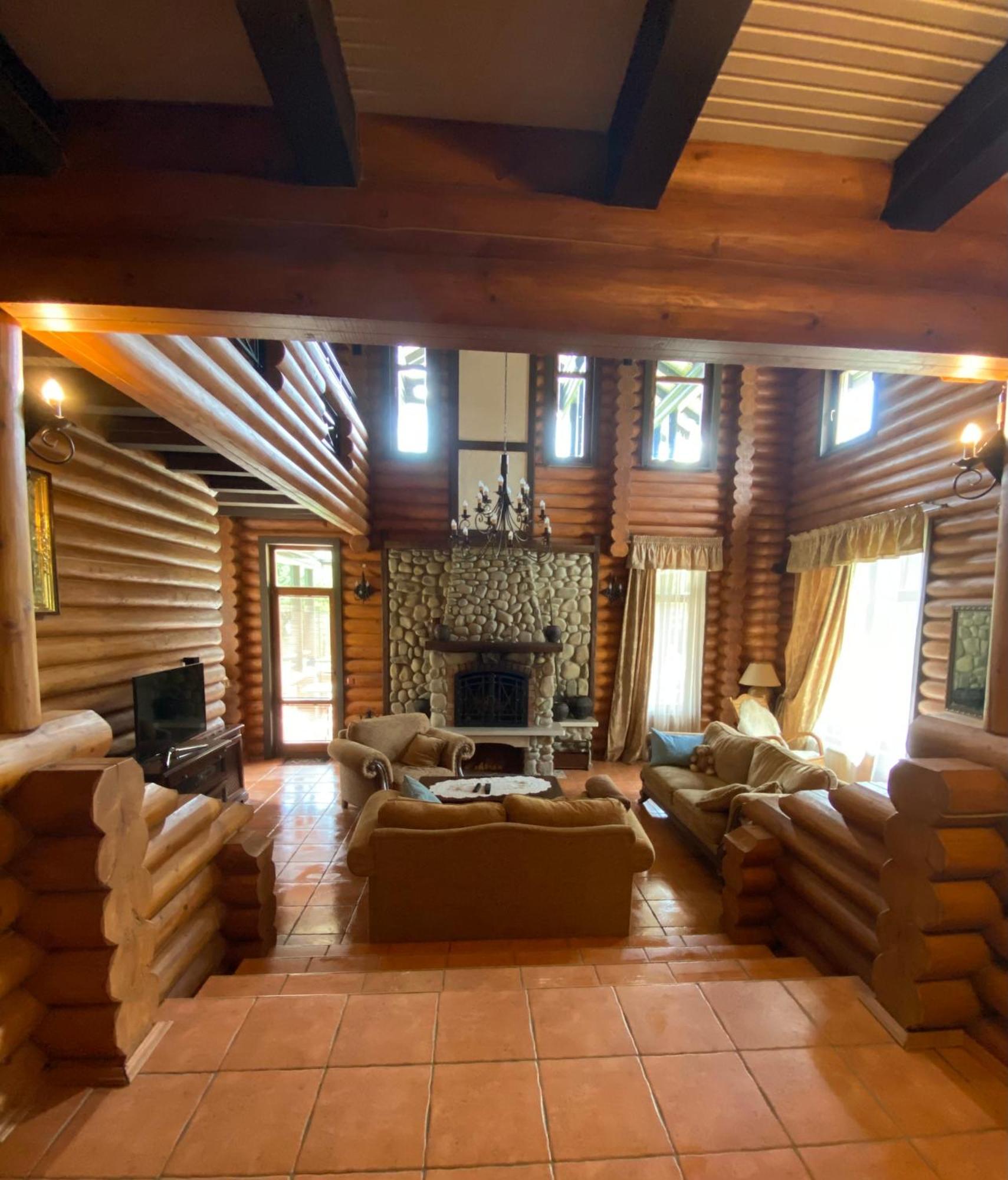 Relaxation In Guta Гута Покращене Шале Dış mekan fotoğraf